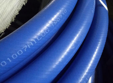 Tuyau en caoutchouc de silicone de renfort d'Aramid